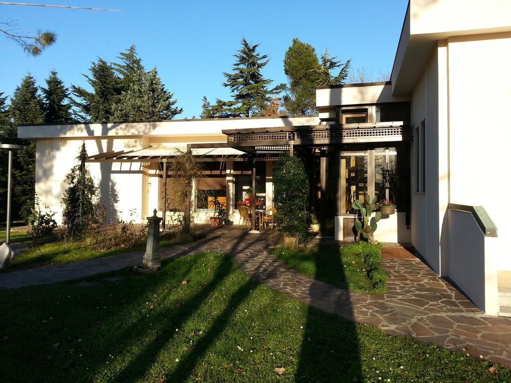Al Villino Del Sole Bed & Breakfast Фано Екстериор снимка