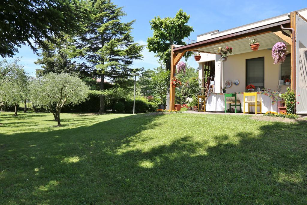 Al Villino Del Sole Bed & Breakfast Фано Екстериор снимка