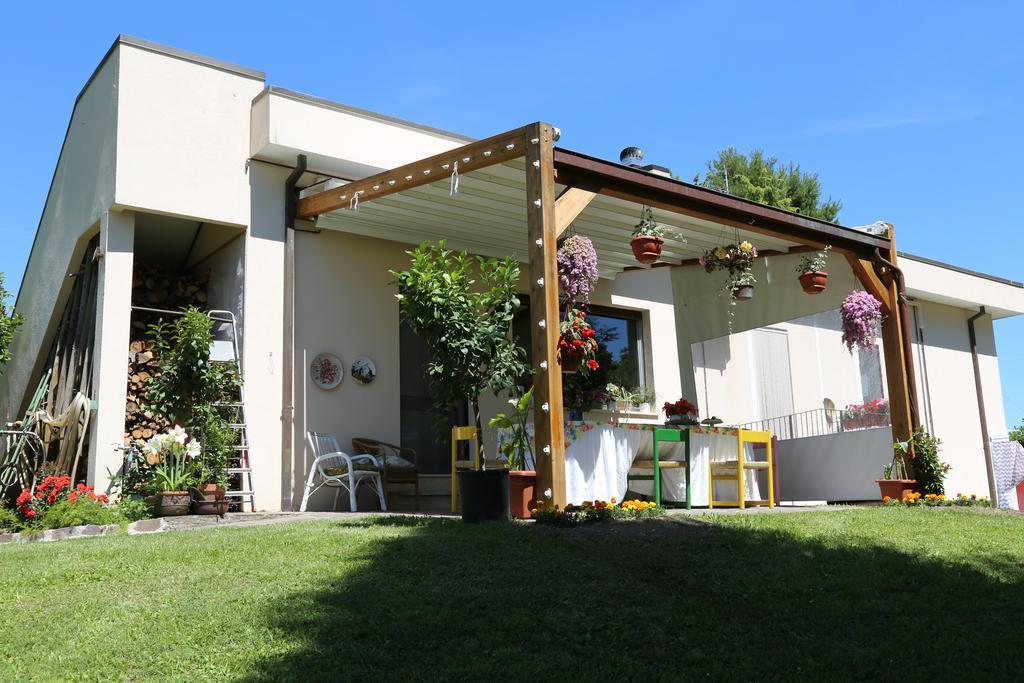 Al Villino Del Sole Bed & Breakfast Фано Екстериор снимка