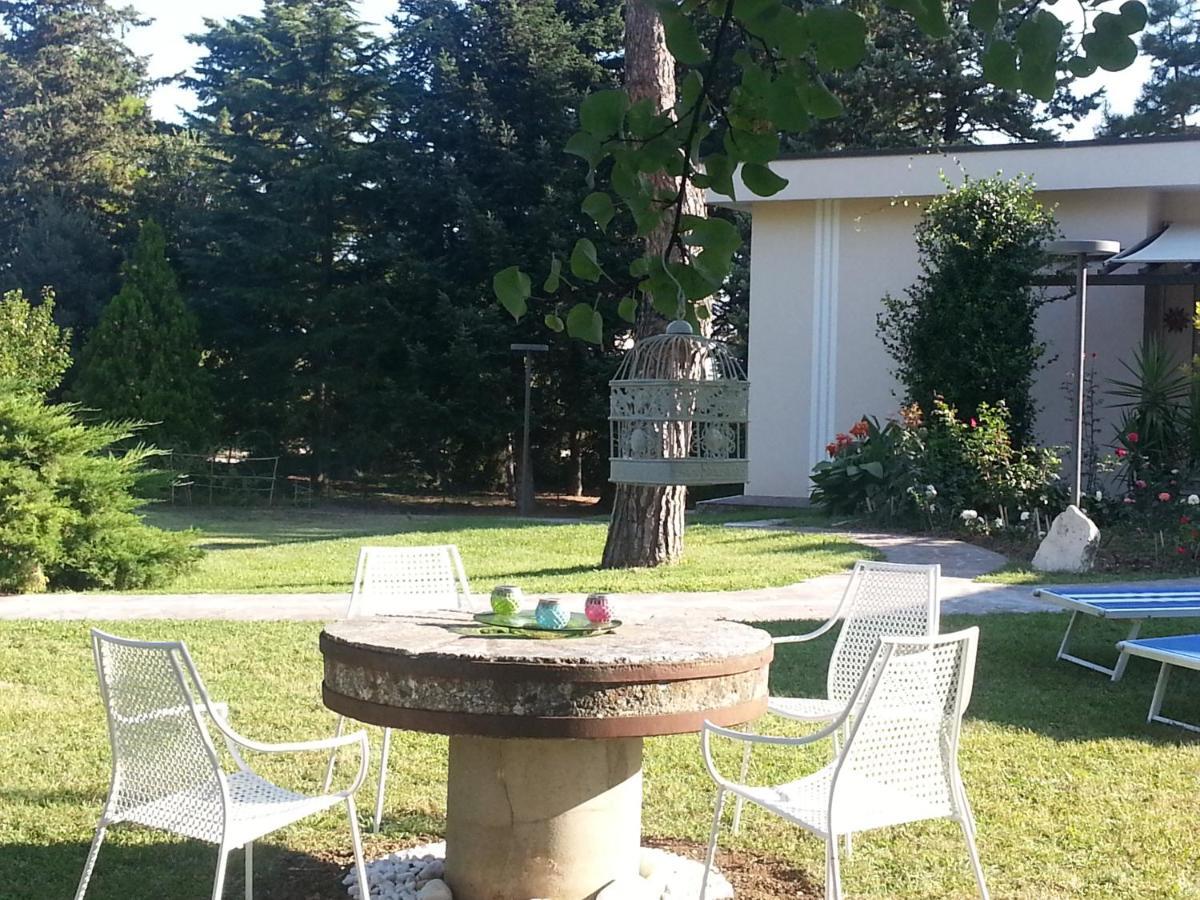 Al Villino Del Sole Bed & Breakfast Фано Екстериор снимка